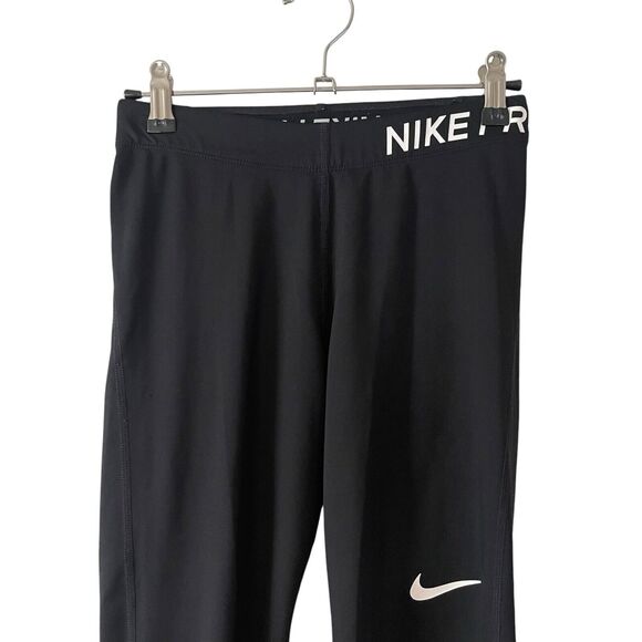 Nike Pro Small Tight Training Leggings Black Solid Cropped Activewear - Picture 6 of 10